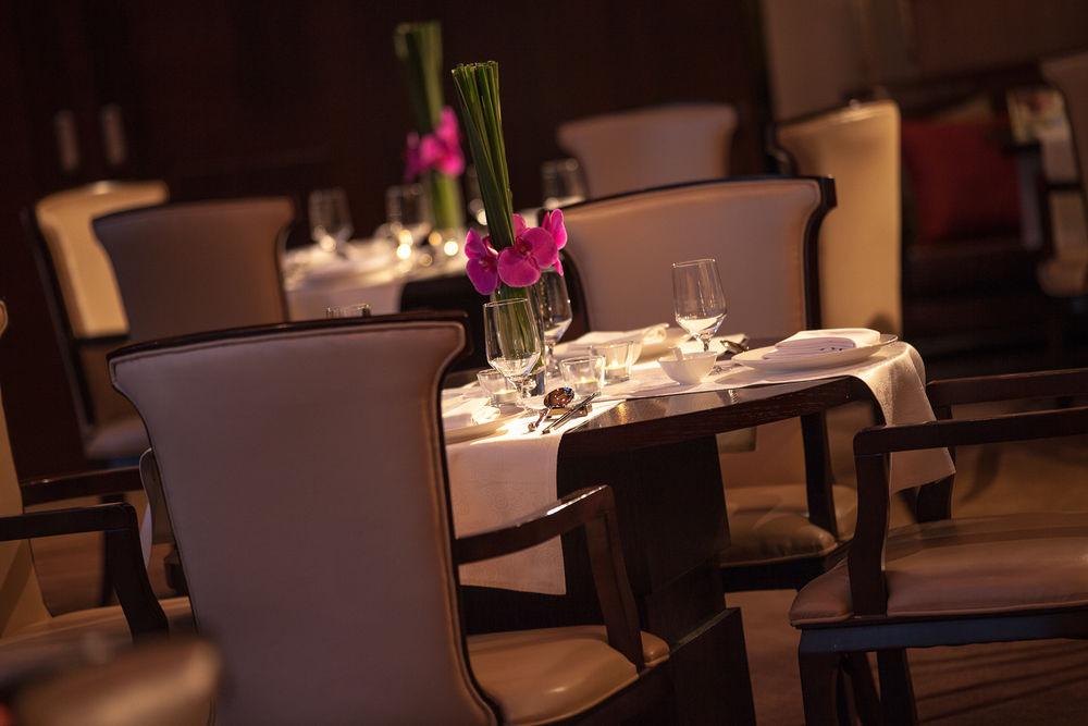 Renaissance Tianjin Lakeview Hotel מראה חיצוני תמונה
