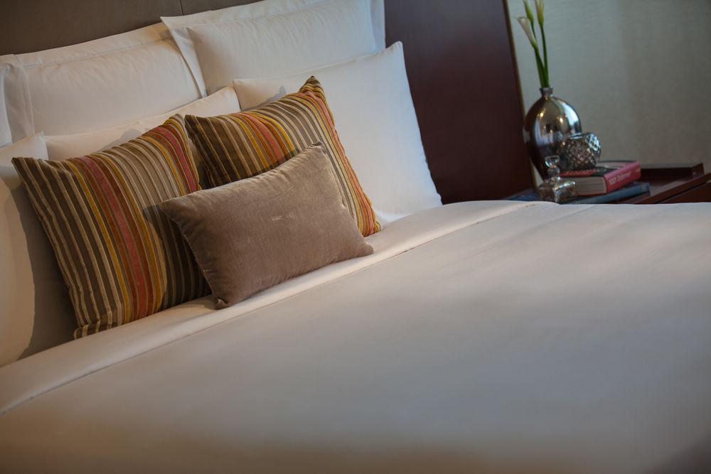 Renaissance Tianjin Lakeview Hotel מראה חיצוני תמונה