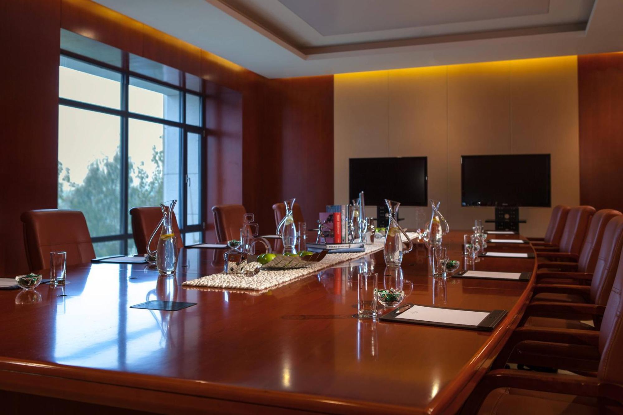 Renaissance Tianjin Lakeview Hotel מראה חיצוני תמונה