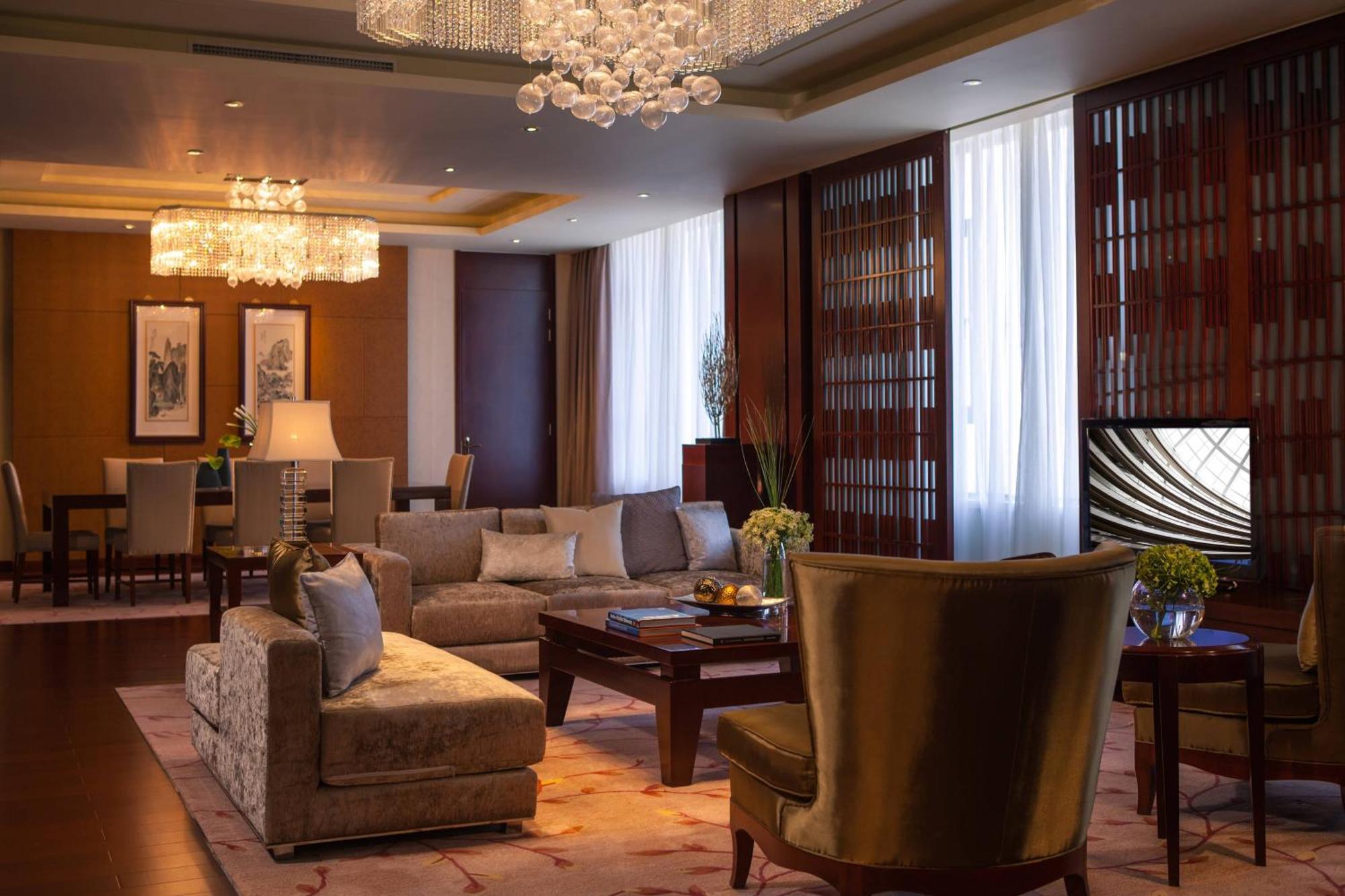 Renaissance Tianjin Lakeview Hotel מראה חיצוני תמונה