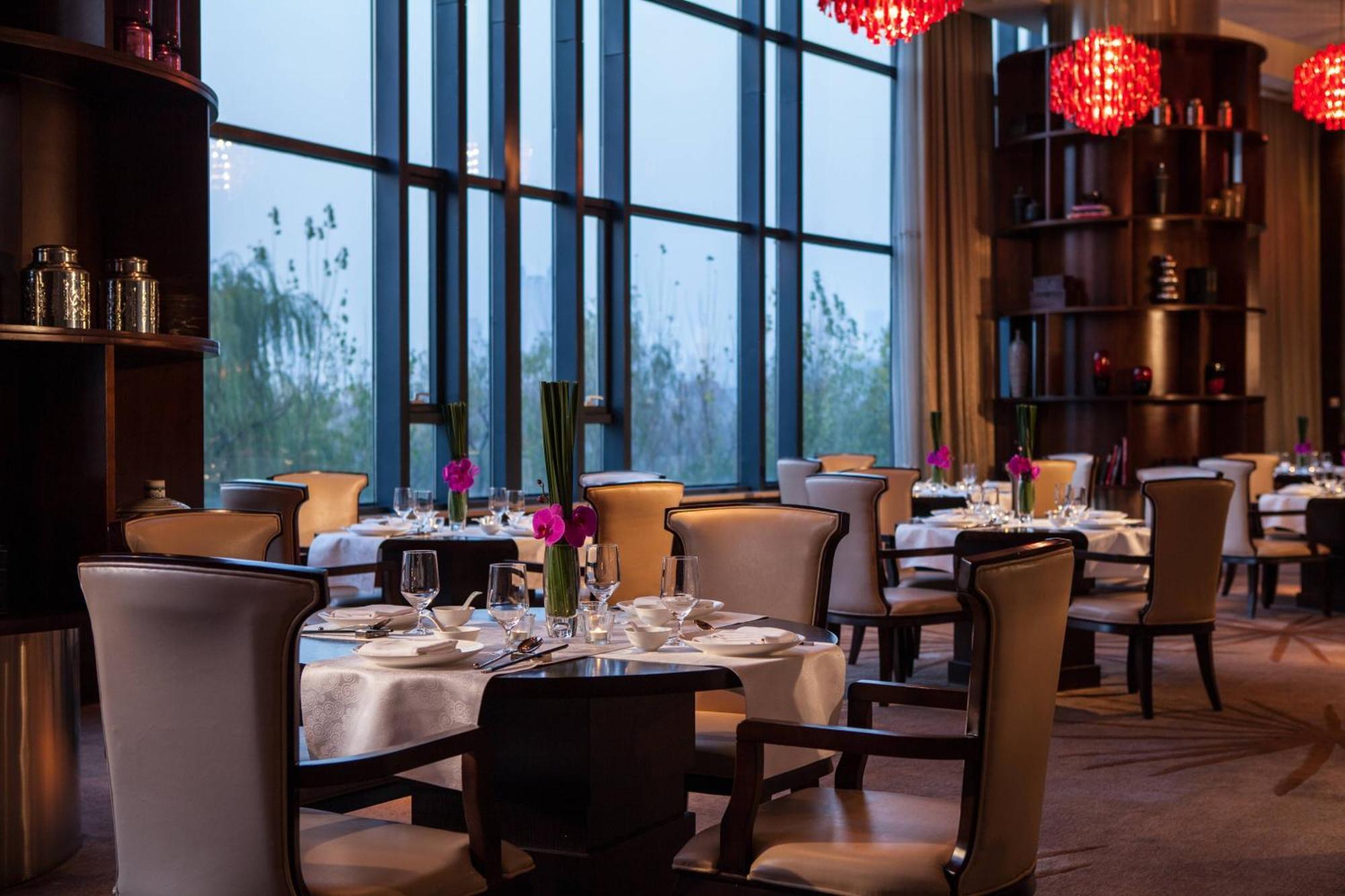 Renaissance Tianjin Lakeview Hotel מראה חיצוני תמונה