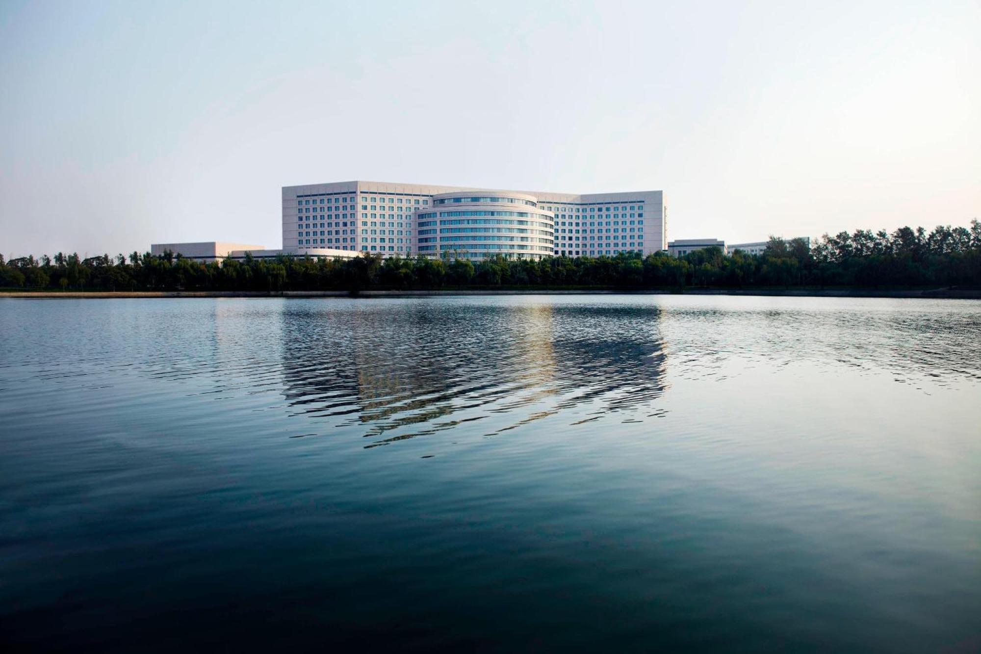 Renaissance Tianjin Lakeview Hotel מראה חיצוני תמונה