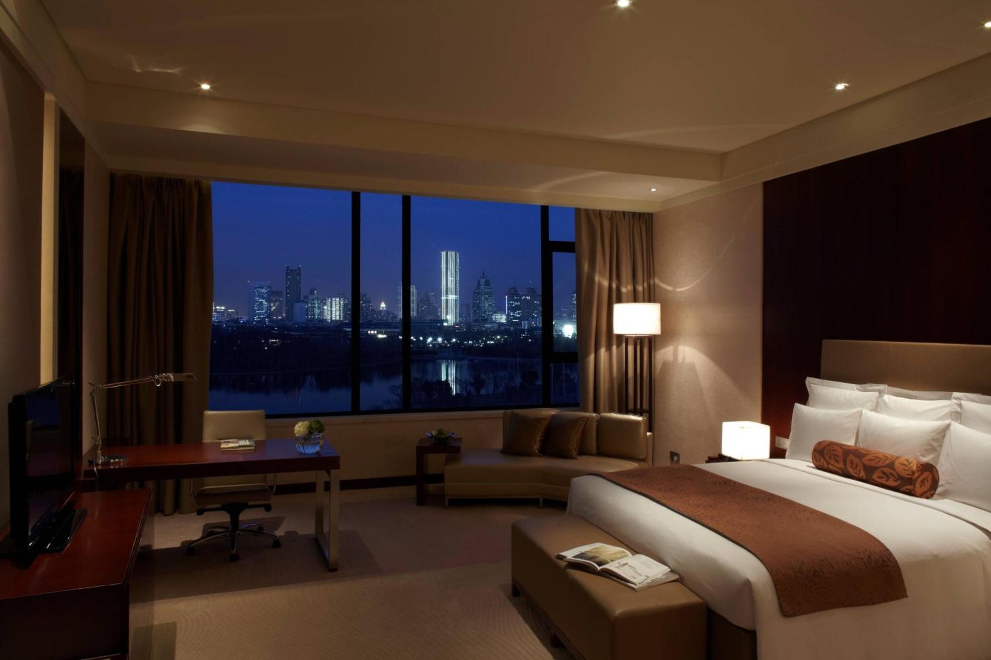 Renaissance Tianjin Lakeview Hotel מראה חיצוני תמונה
