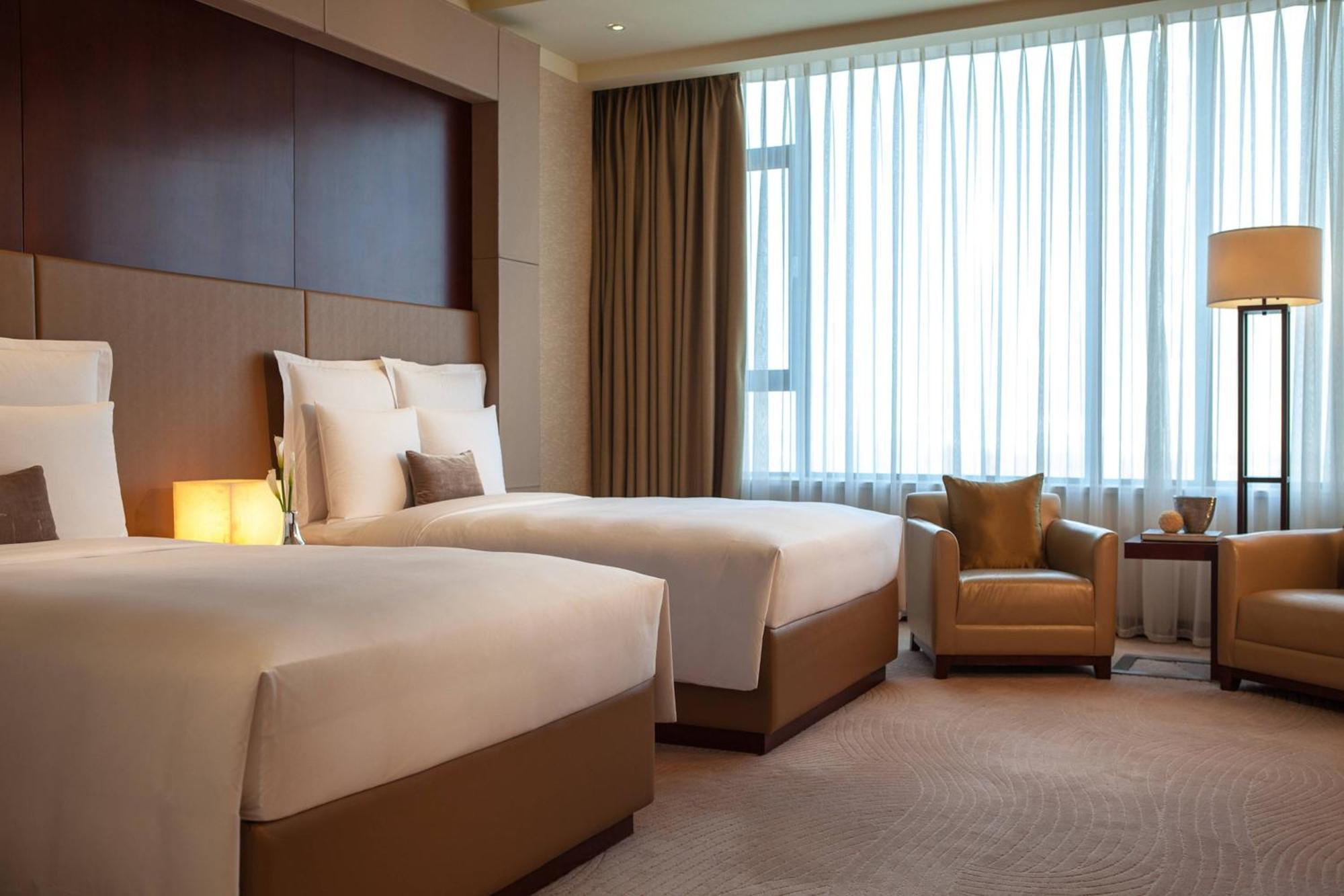 Renaissance Tianjin Lakeview Hotel מראה חיצוני תמונה