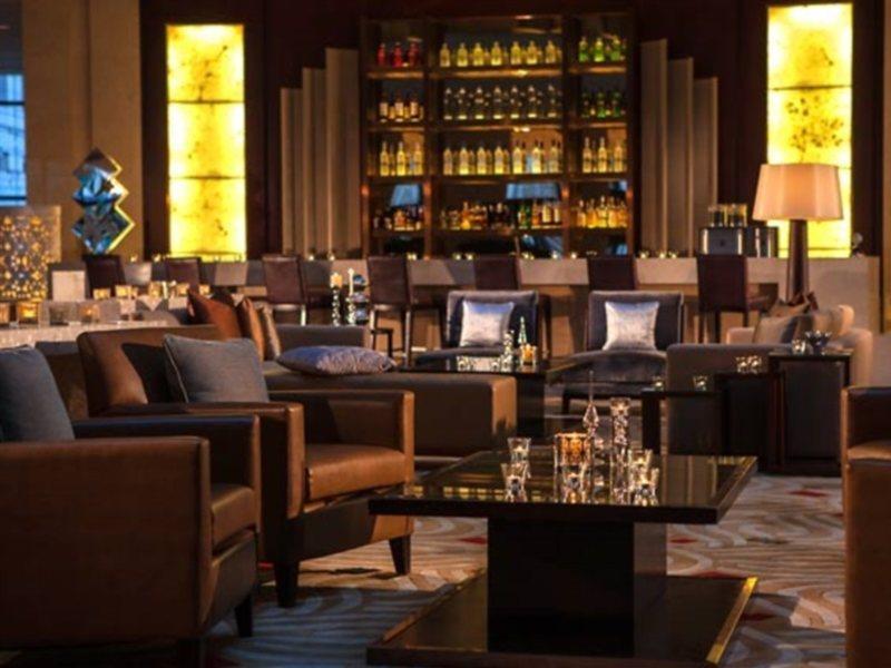 Renaissance Tianjin Lakeview Hotel מראה חיצוני תמונה